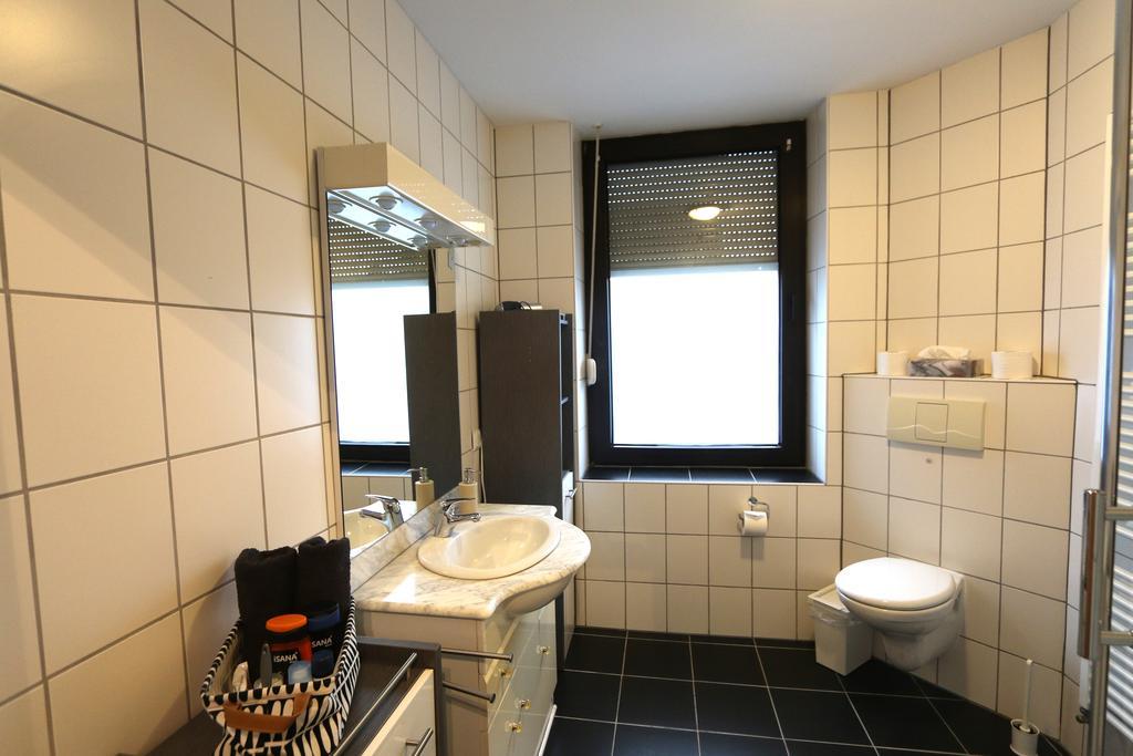 Nadines Ferienwohnung Krefeld Exteriör bild